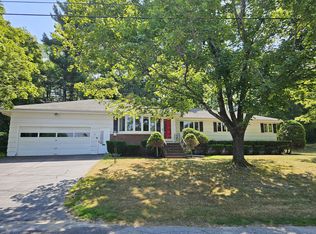 15 Pineland St, Lewiston, ME 04240