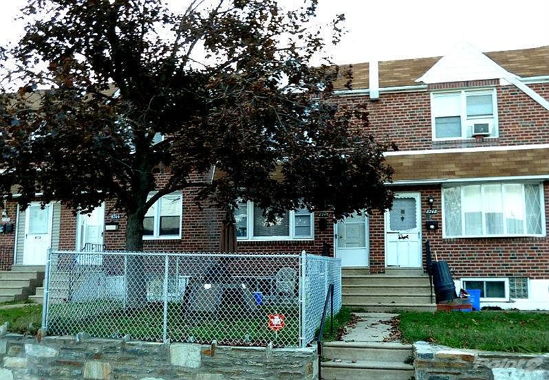 1st image of 8746 Glenloch St