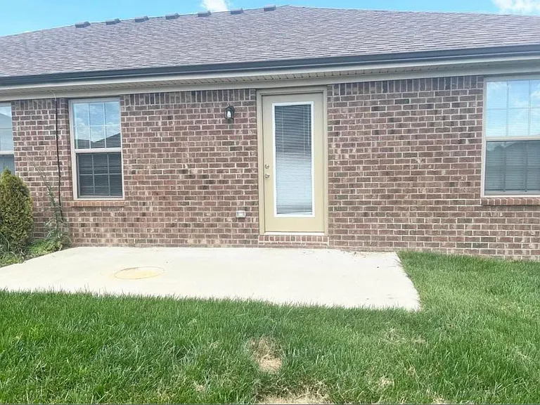 409 Beacon Dr #409 — Photo 14