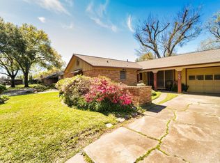 2210 Flagstone Ter, Houston, TX 77017