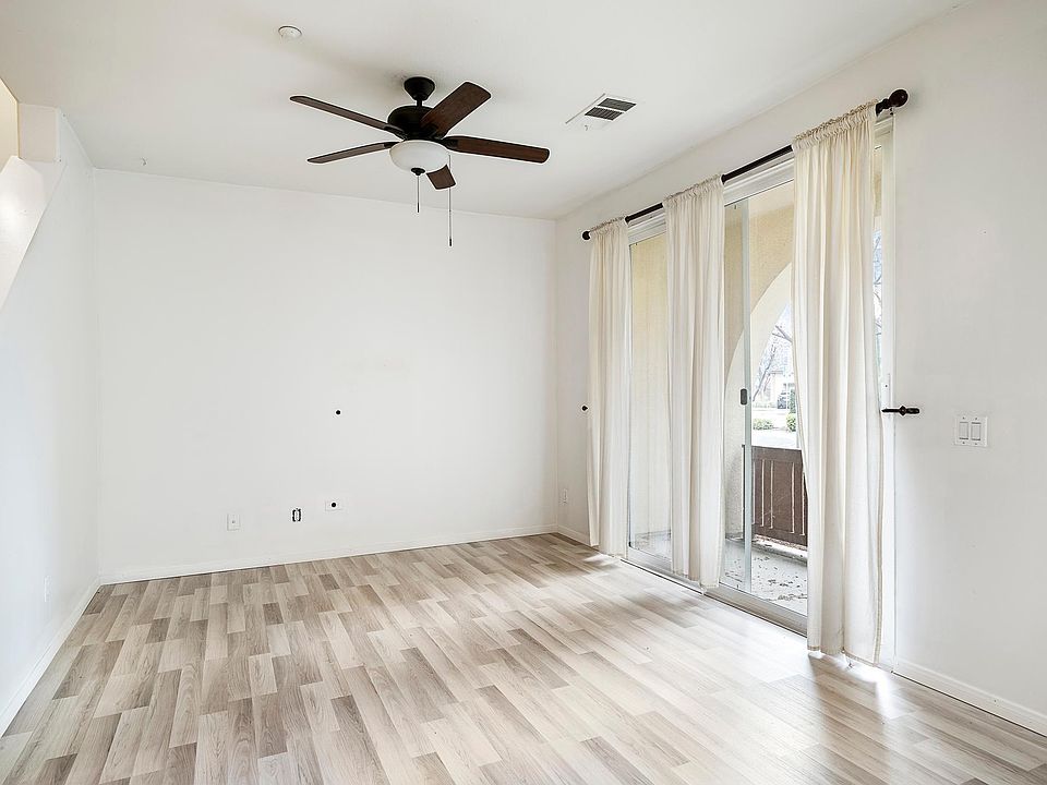 31161 Strawberry Tree Ln 1, Temecula, CA 92592 Zillow