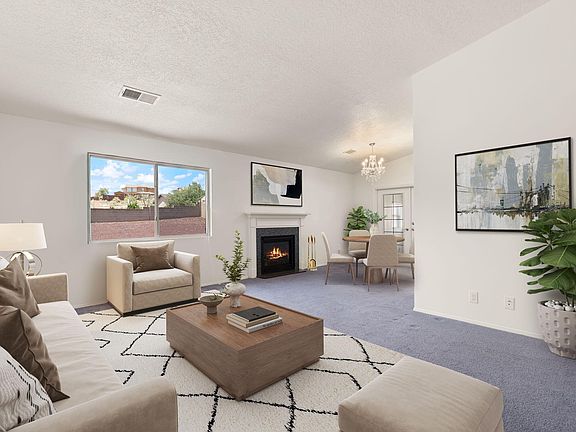 5th image of 553 Christine Dr NE
