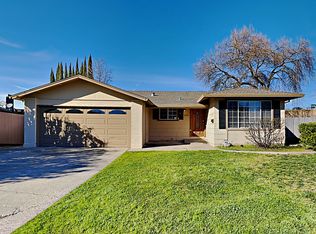 2796 Honeysuckle Way, Sacramento, CA 95826