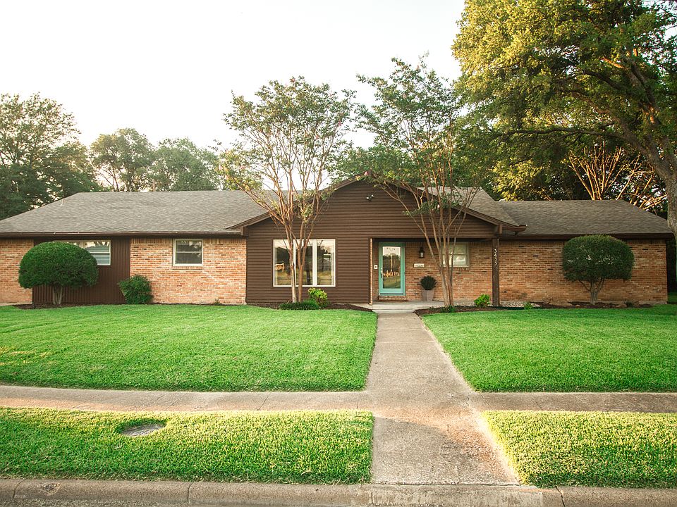 1st image of 3433 Dartmoor Dr