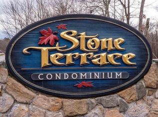 265 Edward J Roy Dr UNIT 225, Manchester, NH 03104