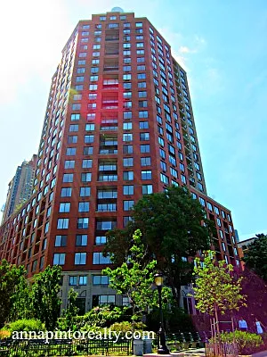 Sold by Anna Pinto Realty | media 38