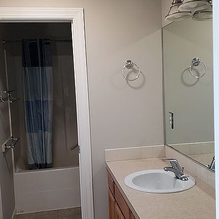 upstairs bath solar tube