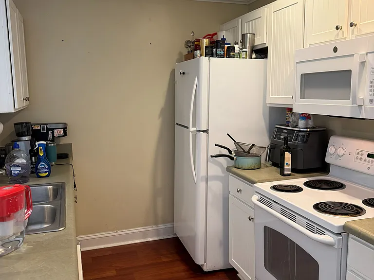 1035 Barnett Shoals Rd #450 — Photo 8
