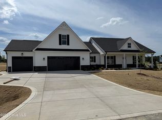 22 Grady Farm Way, Benson, NC 27504