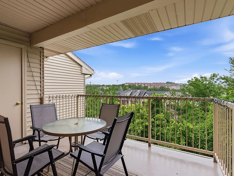 350 S Wildwood Dr #19 — Photo 17