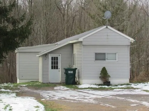 37 State Route 48, Phoenix, NY 13135