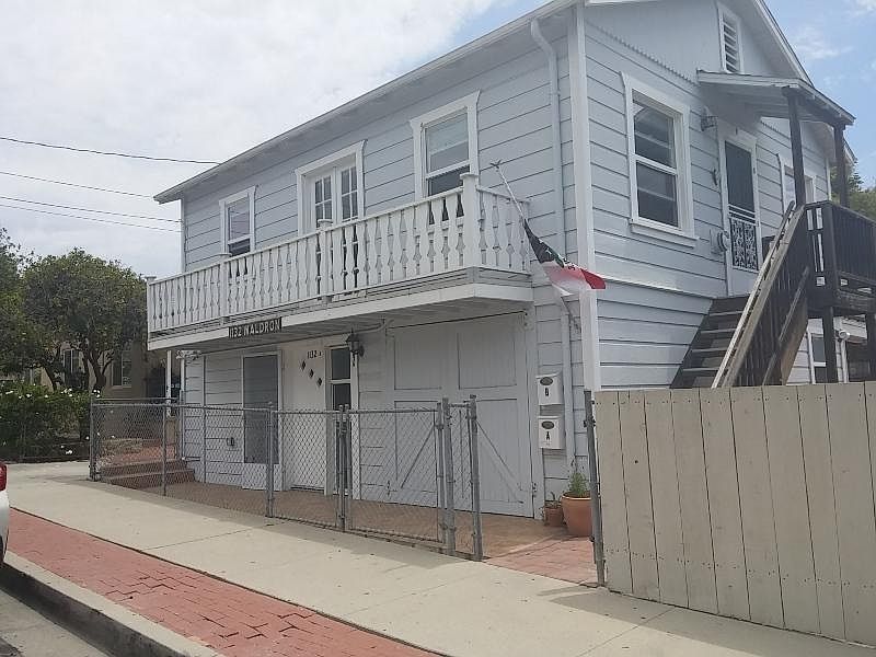 1st image of 1132 Waldron Ave