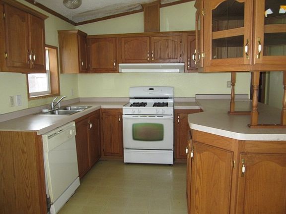 3rd image of 29155 Lantz Blvd