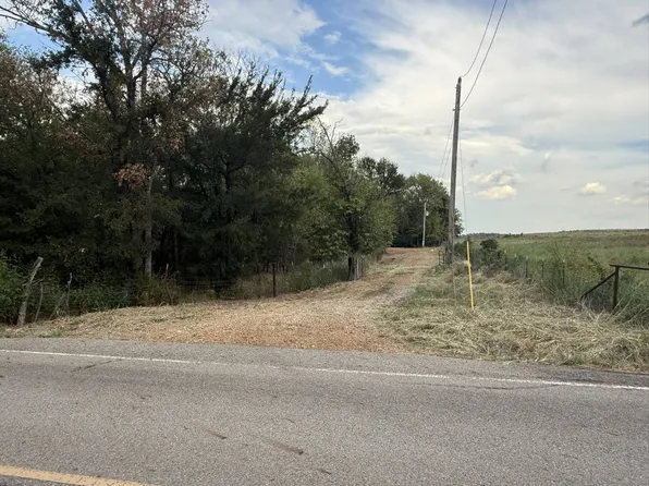 875 N 4230th Rd, Hugo, OK 74743