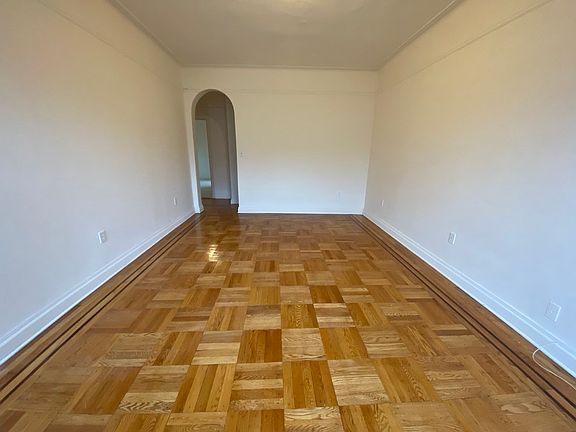 4th image of 43-30 46th St #55I
