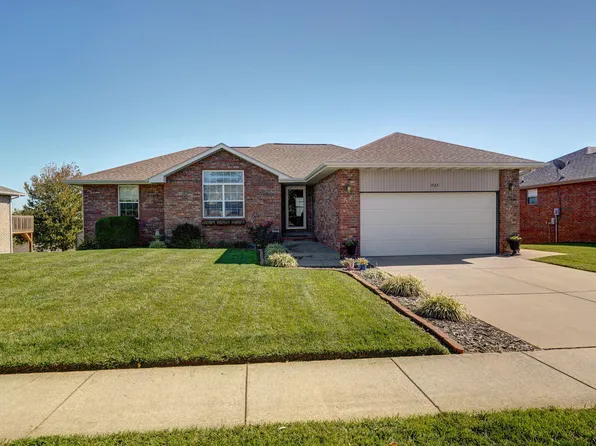 1722 N 25th Street, Ozark, MO 65721