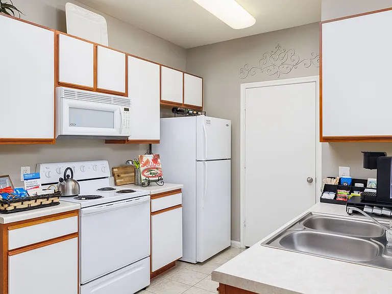 Clear Creek Meadows Apartments — Photo 36