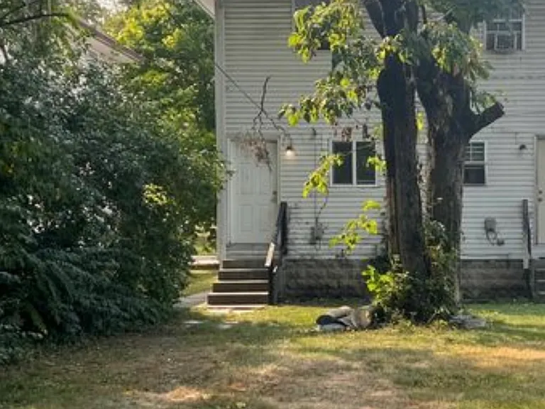 2343 Martin Luther King Jr St — Photo 13