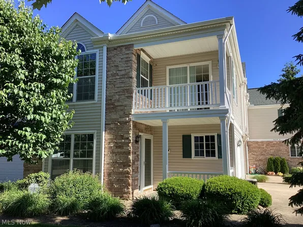 5637 N Greenway Ct, Cleveland, OH 44143