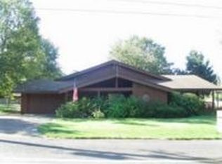 42152 Fish Hatchery Dr, Scio, OR 97374