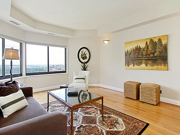4th image of 900 N Stafford St APT 2602