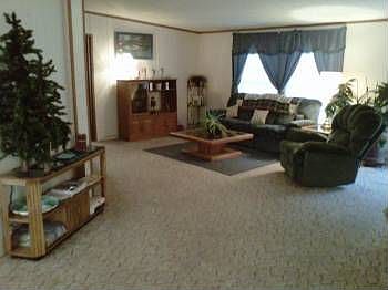 4th image of 10762 Columbus Ave