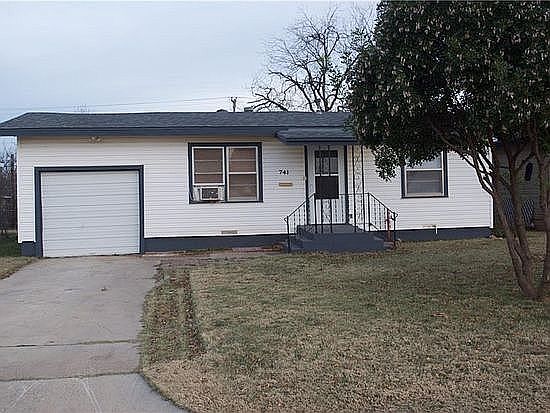 1st image of 741 Shelton St