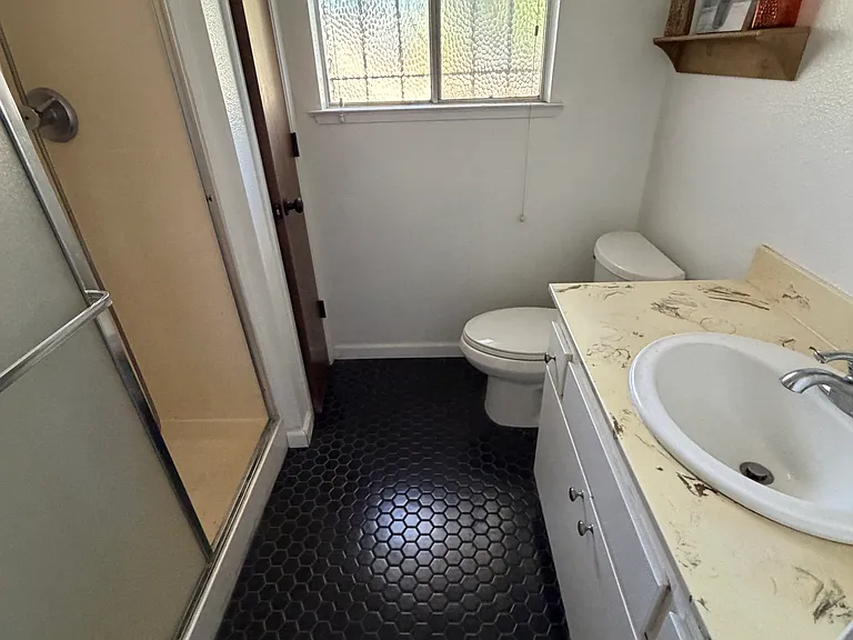 7329 Villa Del Sol Ln — Photo 38