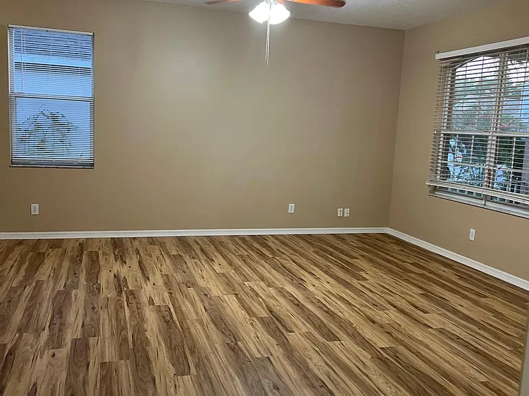 2632 Maylin Dr — Photo 6