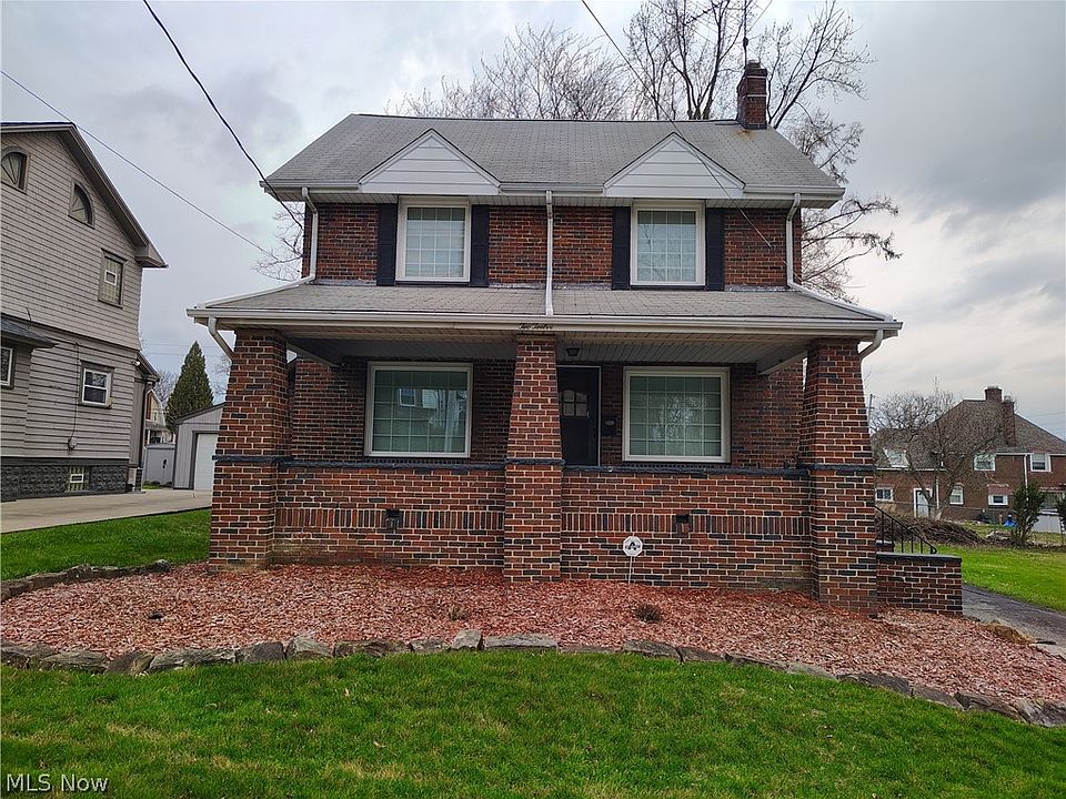 1st image of 212 Curry Pl