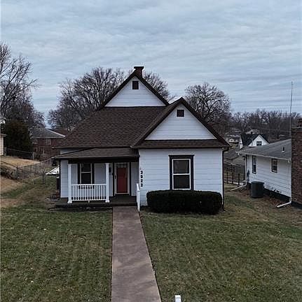 2nd image of 3522 Lafayette St