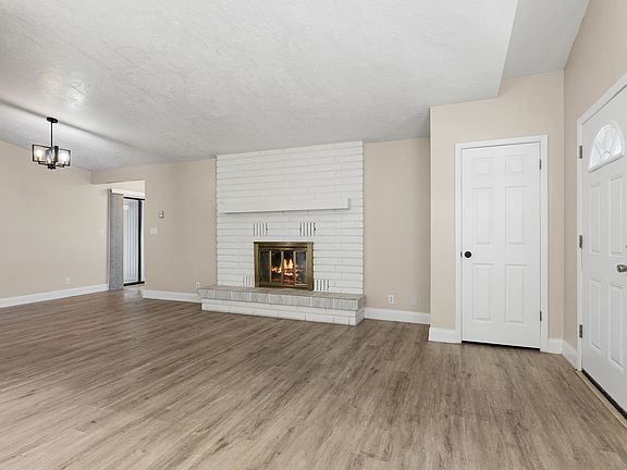 4th image of 55 E 700 S APT 50