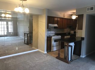 1000 Margarite Dr APT J, Pittsburgh, PA 15216