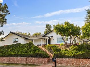 10492 Royal Oak Rd, Oakland, CA 94605