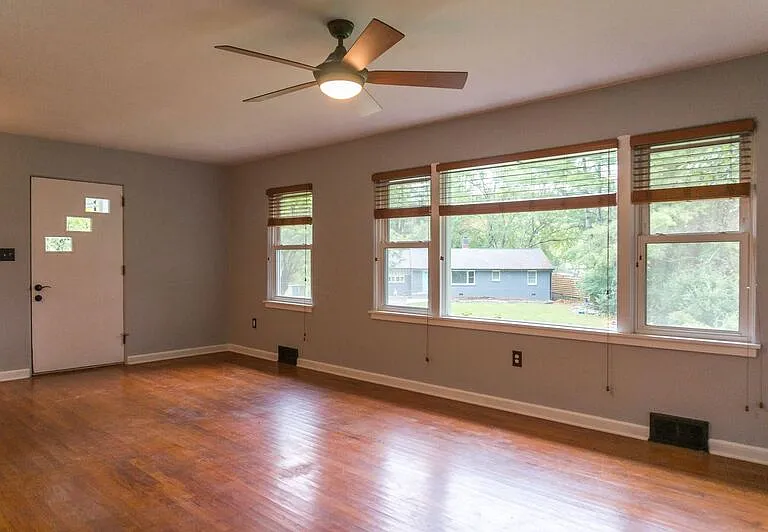 39 Reese Rd — Photo 4