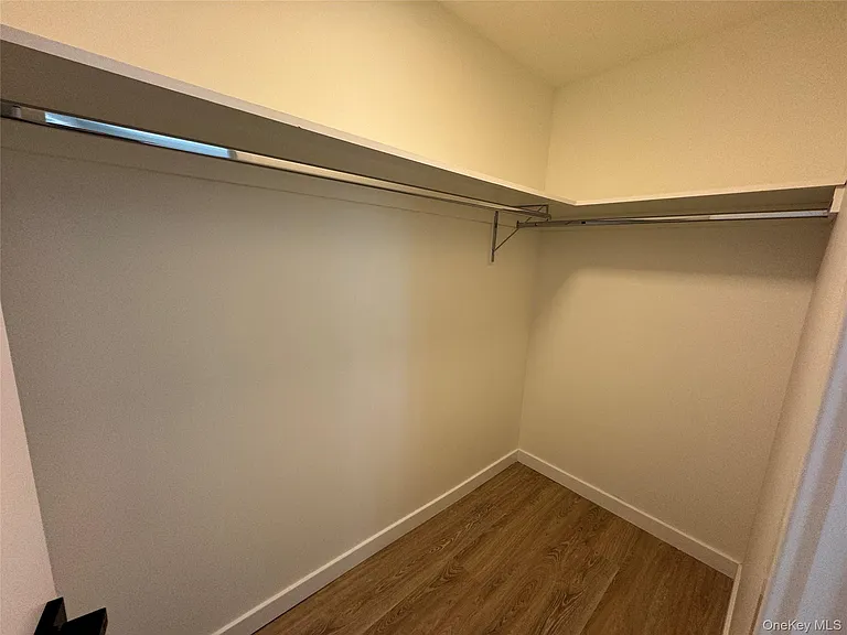 13 Park Ave — Photo 8