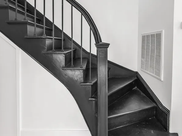 829 Blvd East image 34 of 50