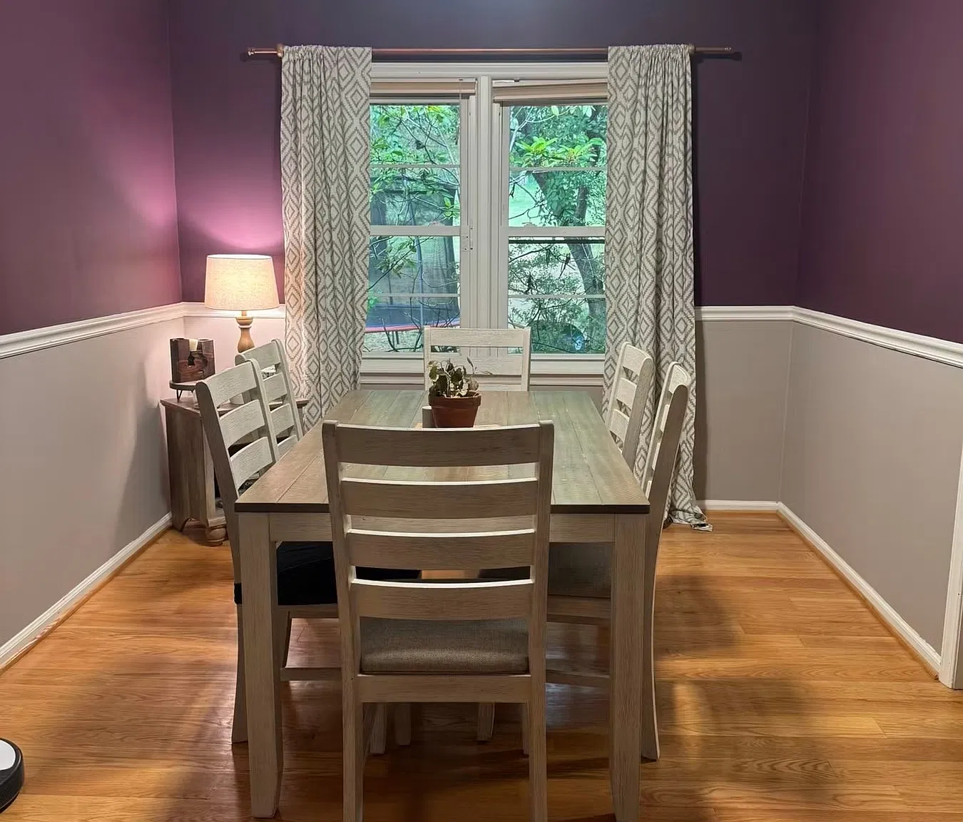3 bed, 1.5 bath, 1313 sqft, $1,900 — Photo 1