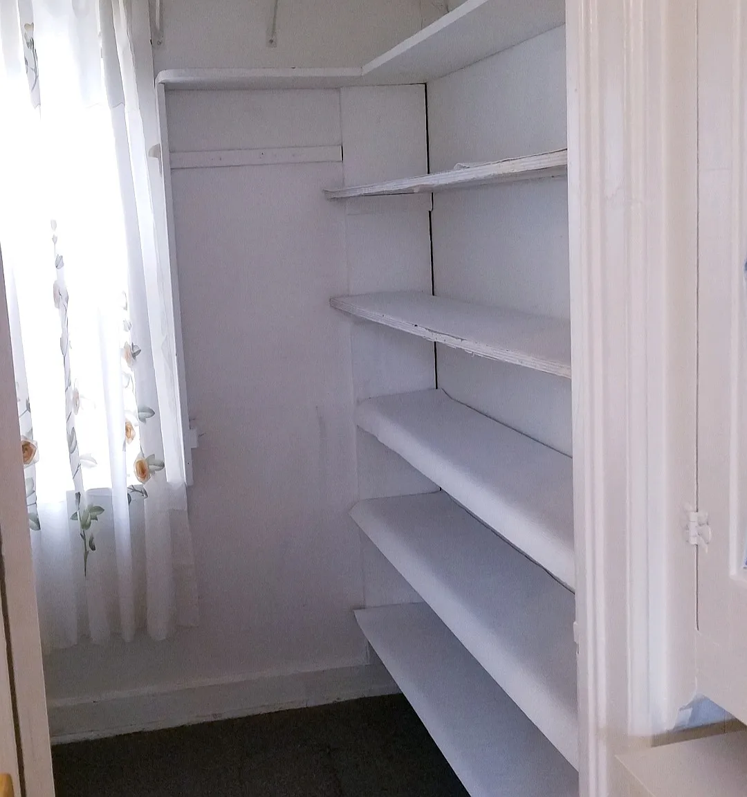 2 bed, 1000 sqft, $1,245 — Photo 4