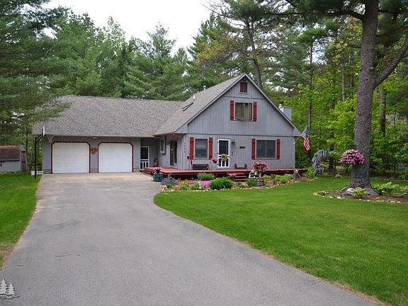 3rd image of 2660 Craig Dr