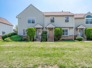 73 Sassafras Ct, North Brunswick, NJ 08902