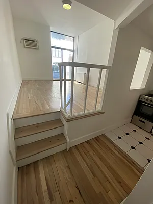 Rented by Mallory Management Corp | media 5