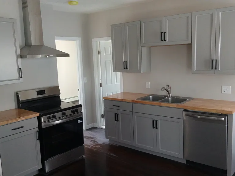 15 John St #2 — Photo 1