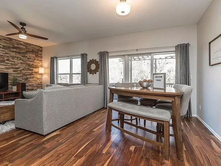 1020 Capri Dr NE — Photo 18