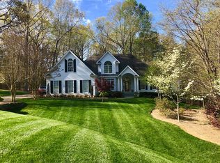 6601 Viceroy Dr, Raleigh, NC 27613