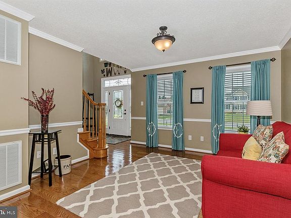 5th image of 11826 Carol Ave