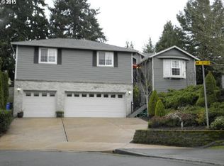 1400 NW Gregory Dr, Vancouver, WA 98665