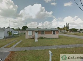 822 NW 1st St, Florida City, FL 33034