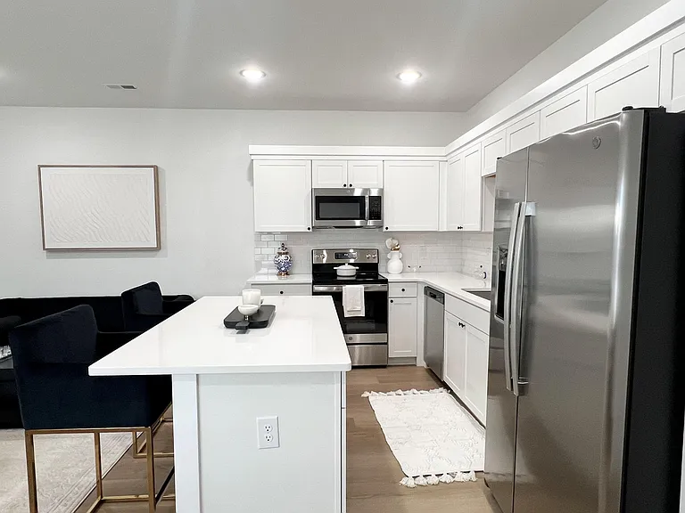 320 Hummingbird Ln — Photo 11