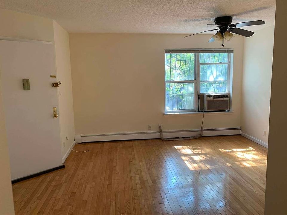 1st image of 45 W 118th St #212RB